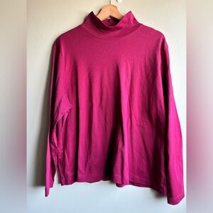 L.L. Bean Women's Magenta Long Sleeve Turtleneck